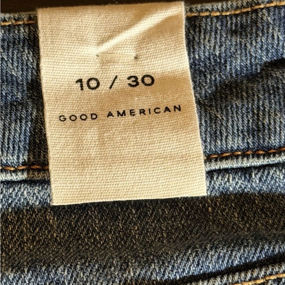 Good American Indigo Denim Shorts size 10/30 - Picture 5 of 5